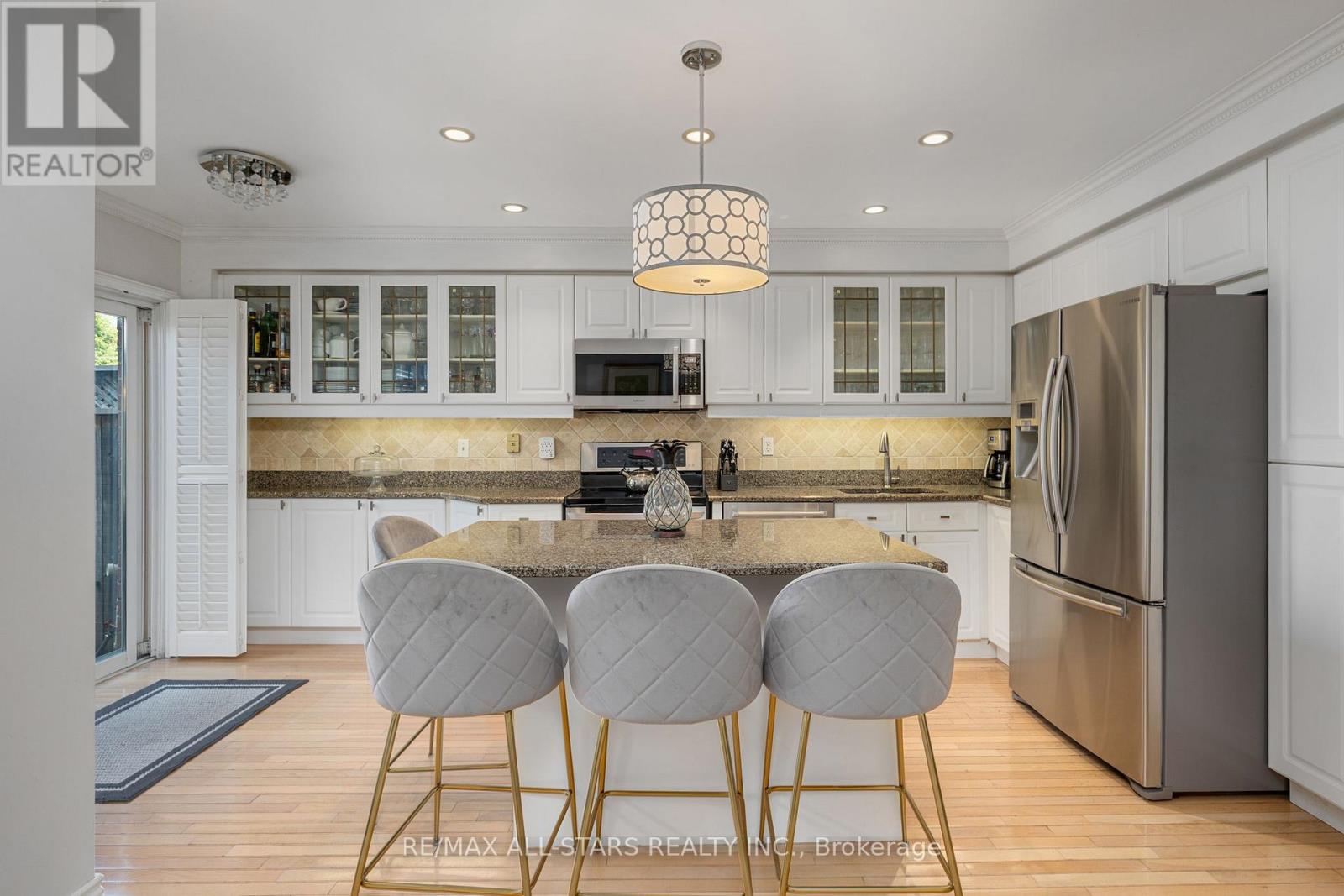 10 Sufi Crescent, Toronto, Ontario  M4A 2X3 - Photo 11 - C12717672