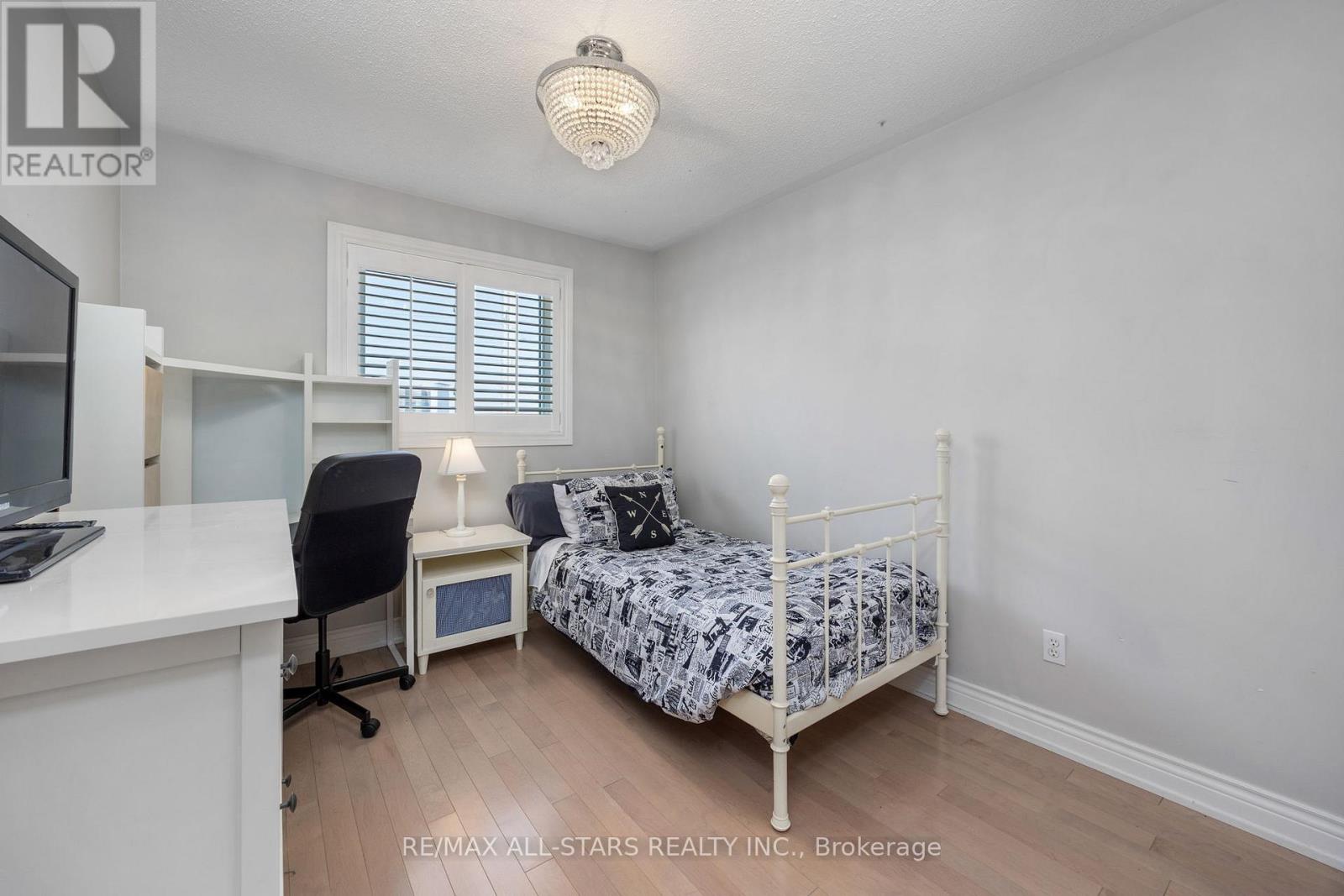 10 Sufi Crescent, Toronto, Ontario  M4A 2X3 - Photo 29 - C12717672