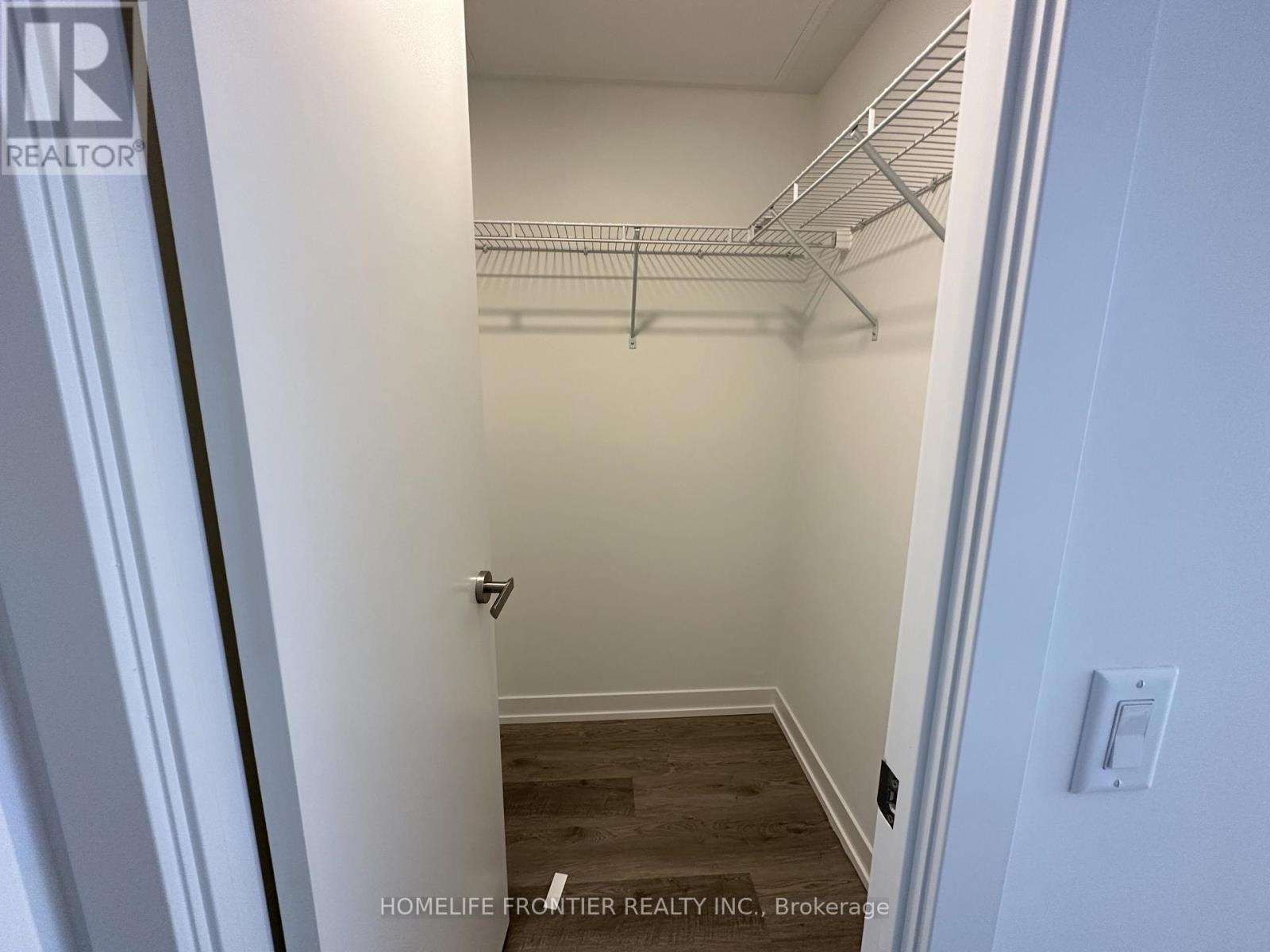 2010 - 55 Cooper Street, Toronto, Ontario  M5E 0G1 - Photo 12 - C12717674