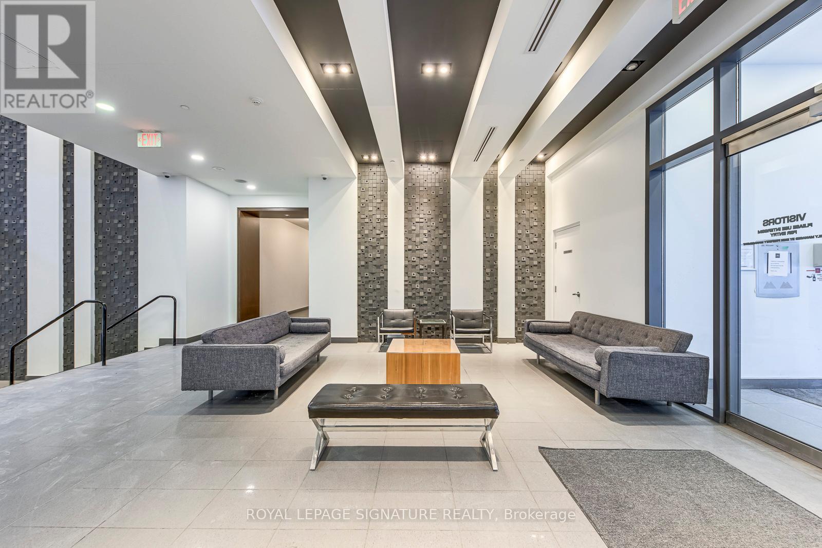 1901 - 20 Bruyeres Mews, Toronto, Ontario  M5V 0G8 - Photo 21 - C12717702