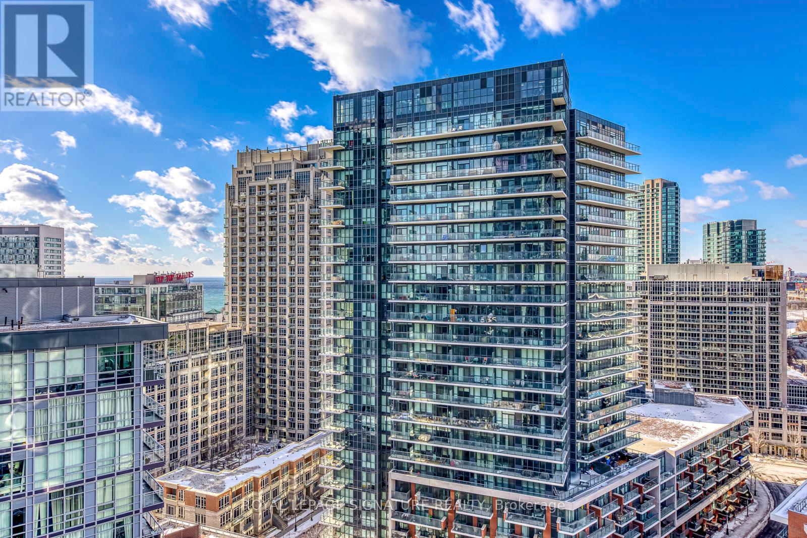 1901 - 20 Bruyeres Mews, Toronto, Ontario  M5V 0G8 - Photo 27 - C12717702