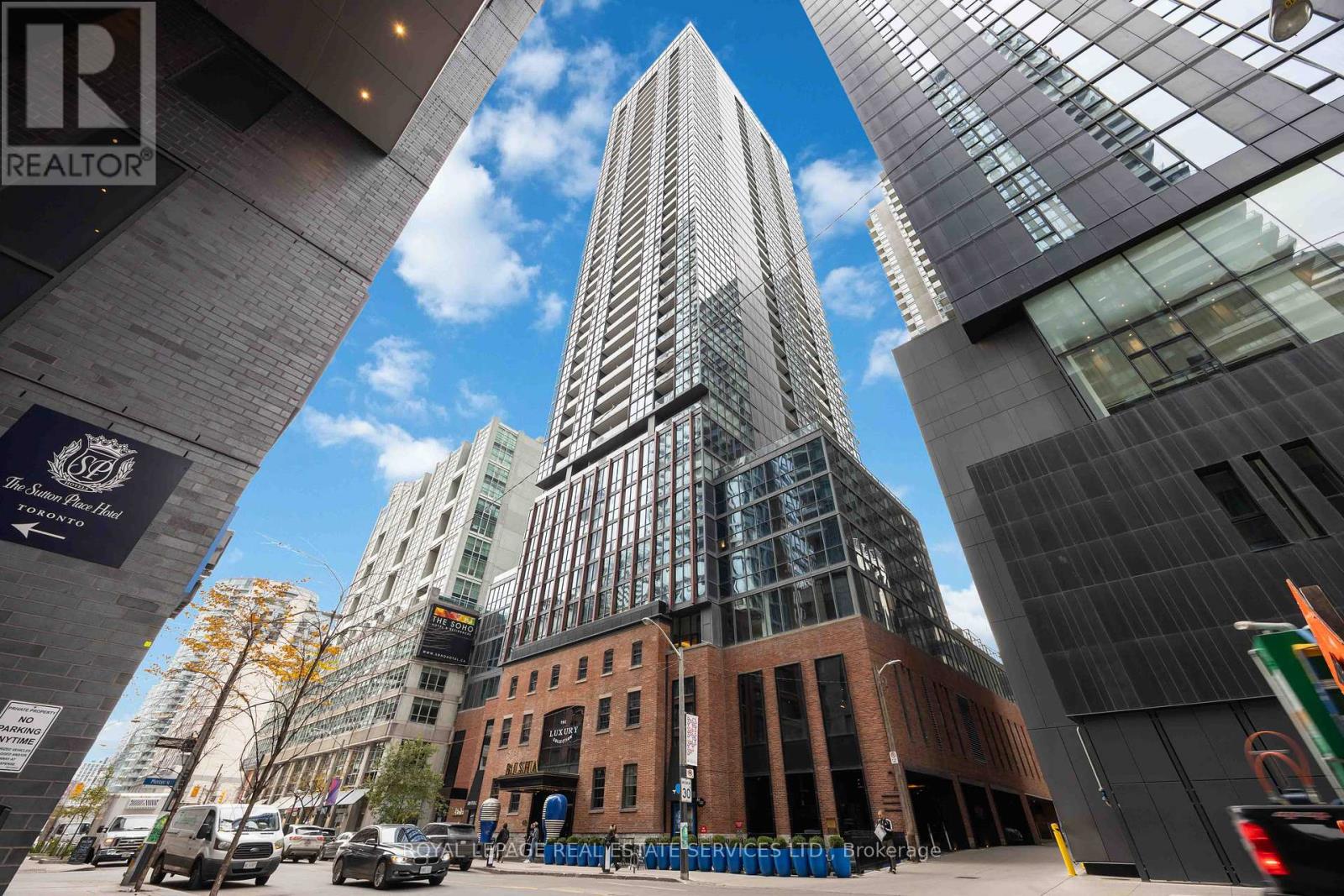 2209 - 88 BLUE JAYS WAY, Toronto, Ontario