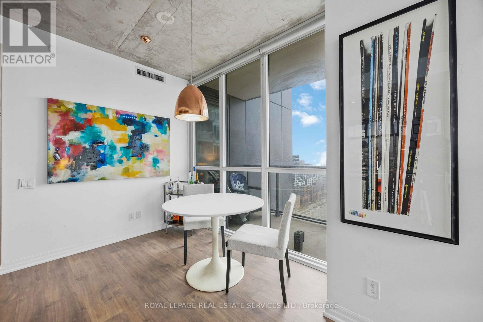 2209 - 88 Blue Jays Way, Toronto, Ontario  M5V 2G3 - Photo 11 - C12717752