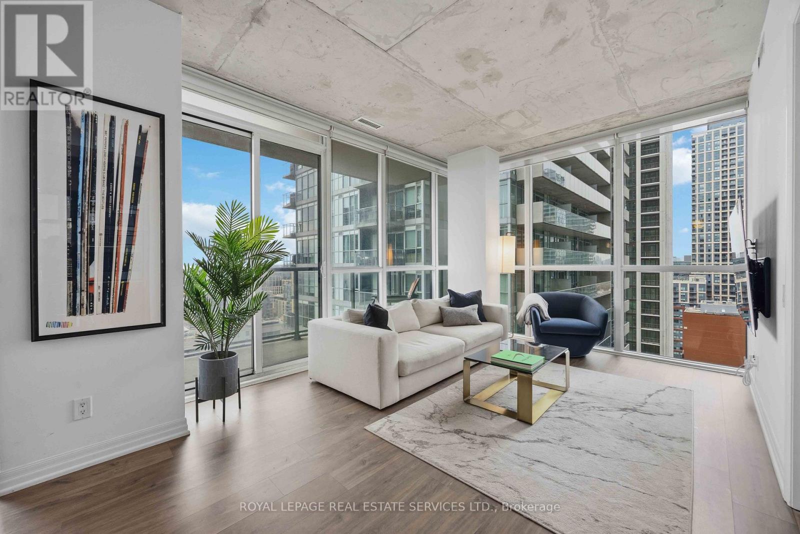 2209 - 88 Blue Jays Way, Toronto, Ontario  M5V 2G3 - Photo 15 - C12717752