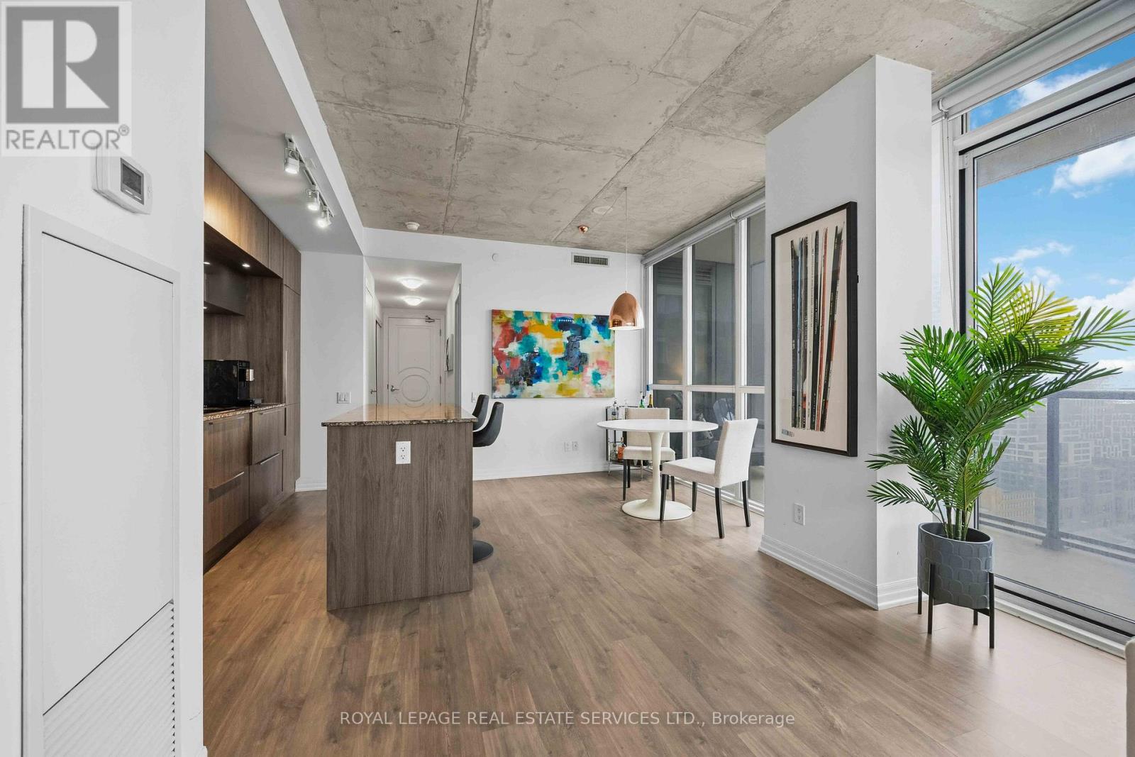 2209 - 88 Blue Jays Way, Toronto, Ontario  M5V 2G3 - Photo 18 - C12717752