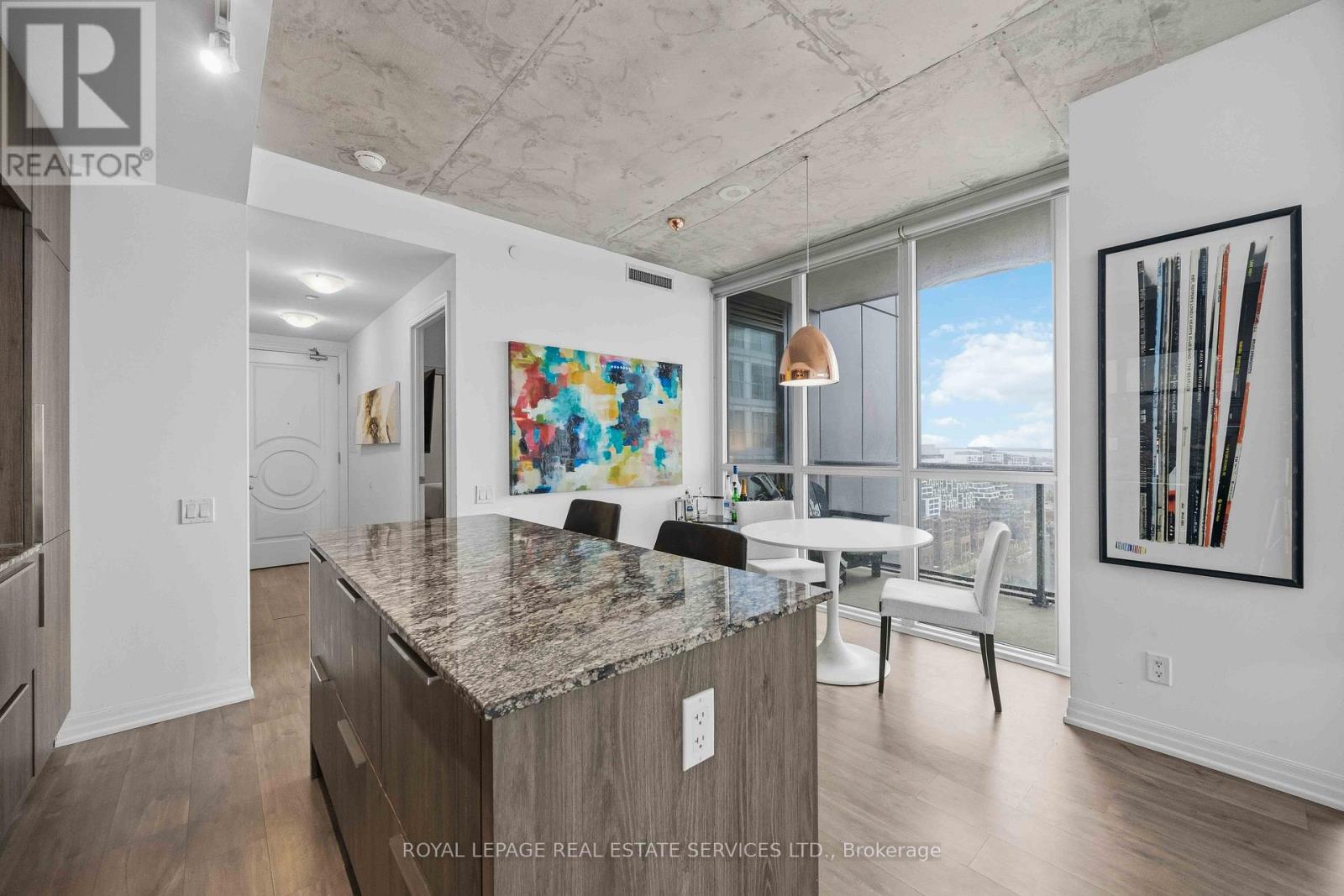 2209 - 88 Blue Jays Way, Toronto, Ontario  M5V 2G3 - Photo 5 - C12717752