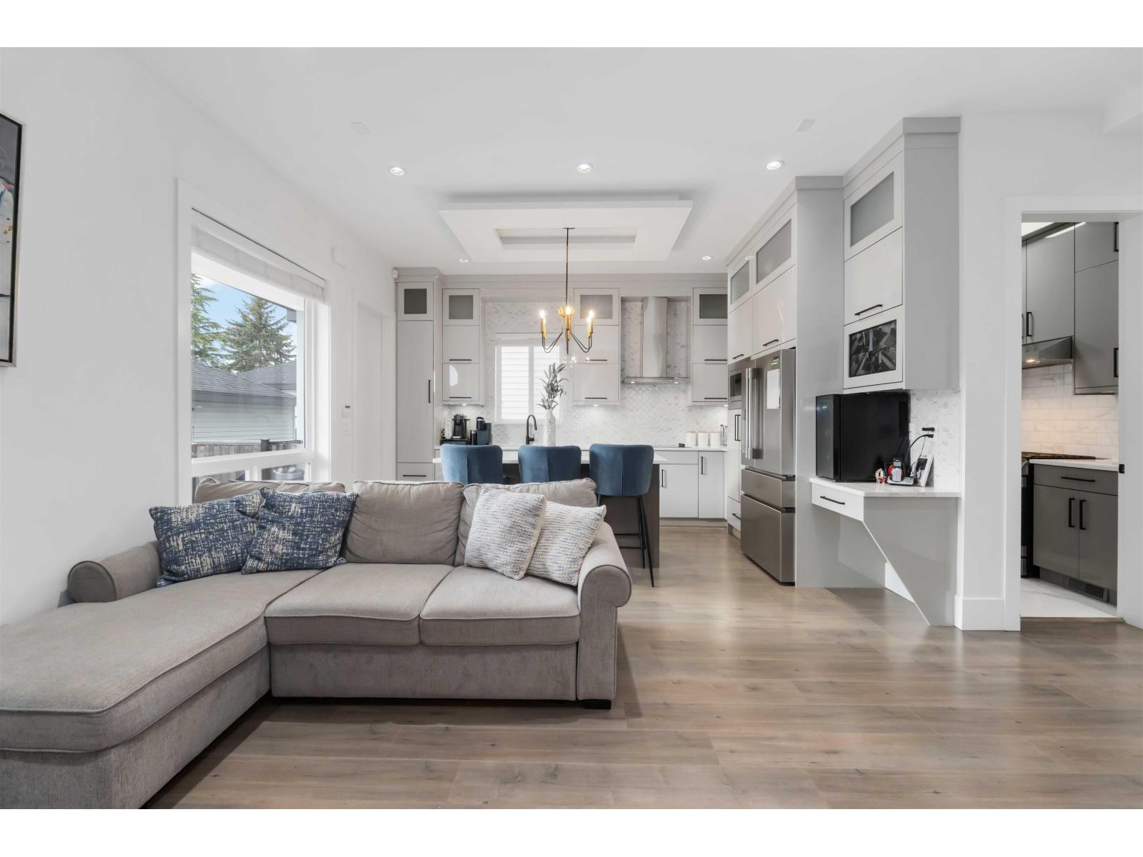 7065 194a Street, Surrey, British Columbia  V4N 1N2 - Photo 8 - R3074181