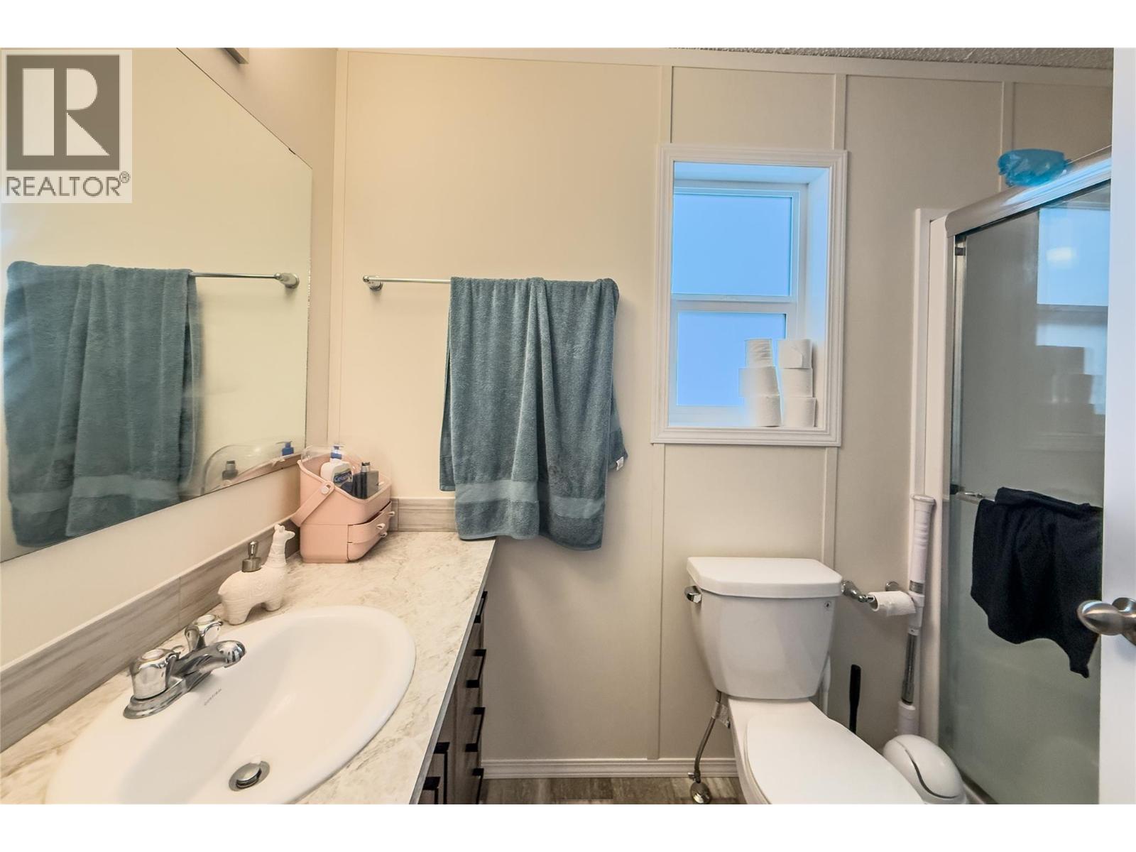 1117 10th Avenue N Unit# 1a, Golden, British Columbia  V0A 1H2 - Photo 8 - 10372629