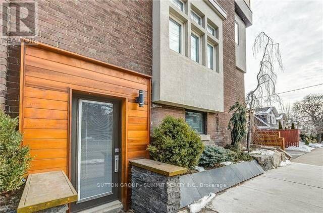 LOWER - 1 COLUMBINE AVENUE, Toronto, Ontario