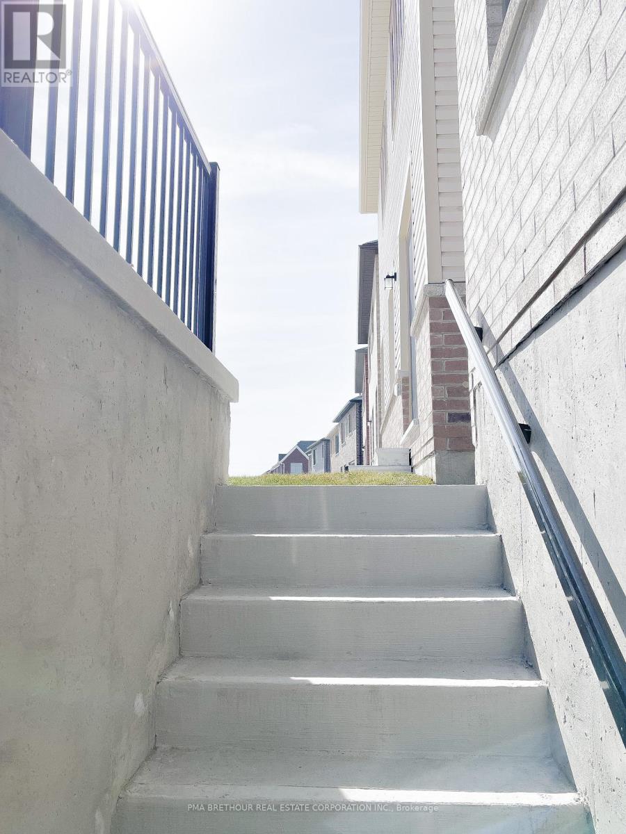 2077 Chris Mason Street, Oshawa, Ontario  L1L 0S5 - Photo 39 - E12717594