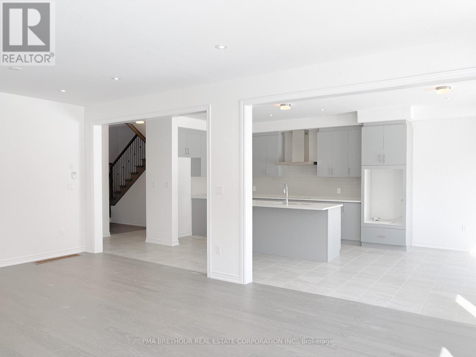 2077 Chris Mason Street, Oshawa, Ontario  L1L 0S5 - Photo 4 - E12717594