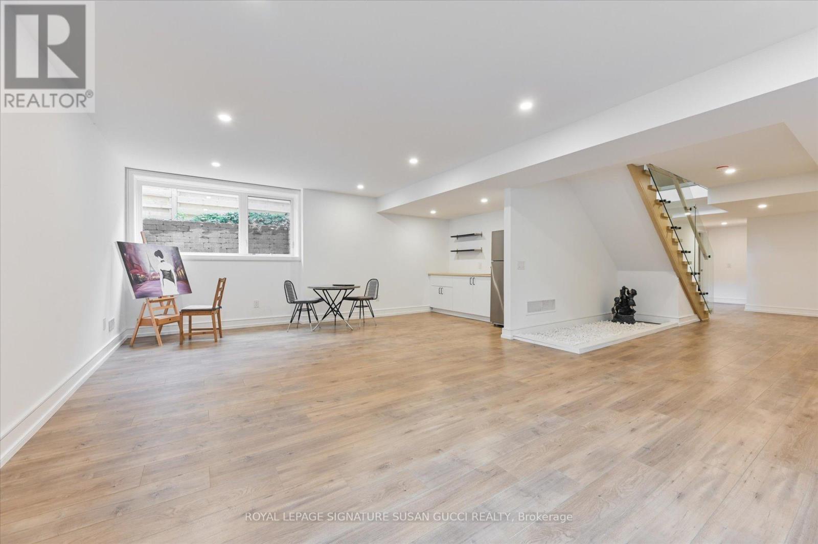 36 Glenshaw Crescent, Toronto, Ontario  M4B 2C9 - Photo 28 - E12717596