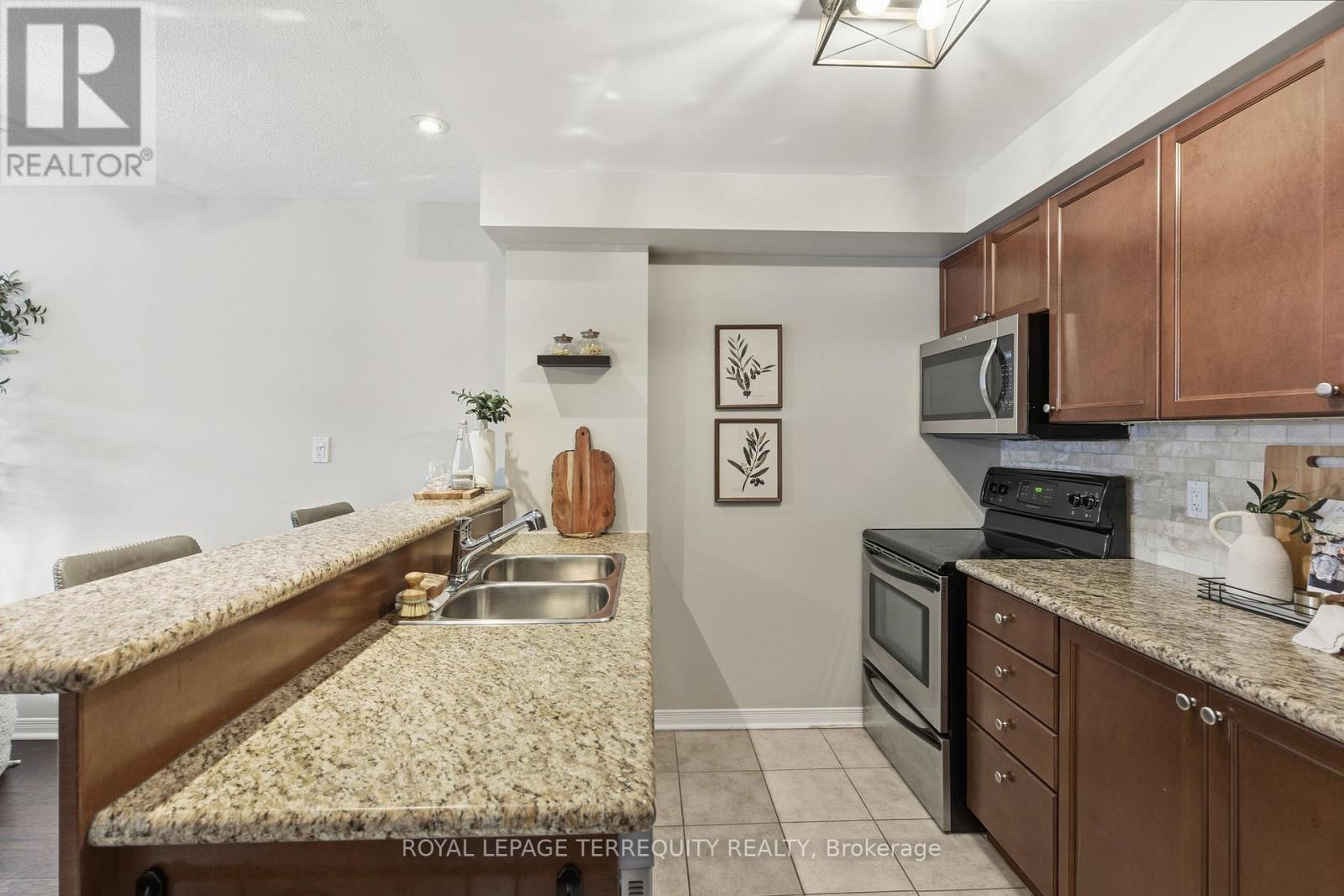 305 - 55 Shipway Avenue, Clarington, Ontario  L1B 0B6 - Photo 6 - E12717662