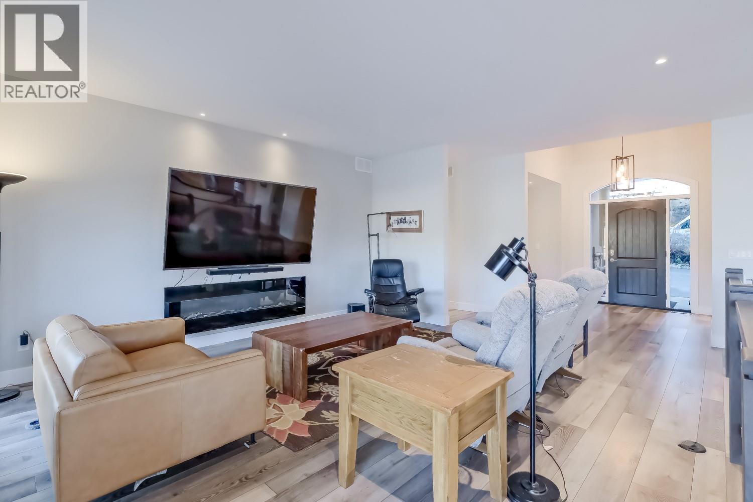 2241 Rojem Road, Kelowna, British Columbia  V1V 2G3 - Photo 42 - 10371216