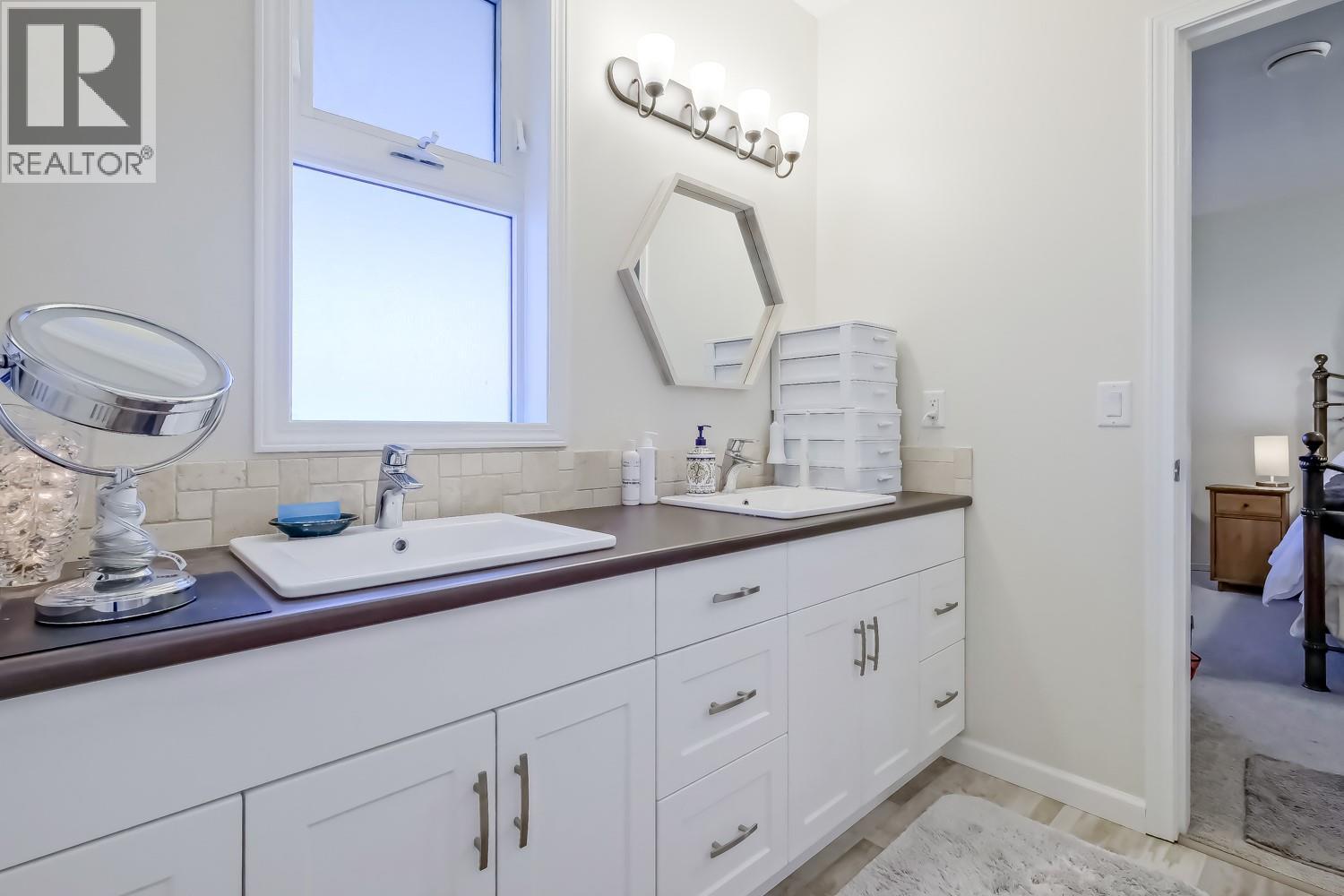 2241 Rojem Road, Kelowna, British Columbia  V1V 2G3 - Photo 49 - 10371216