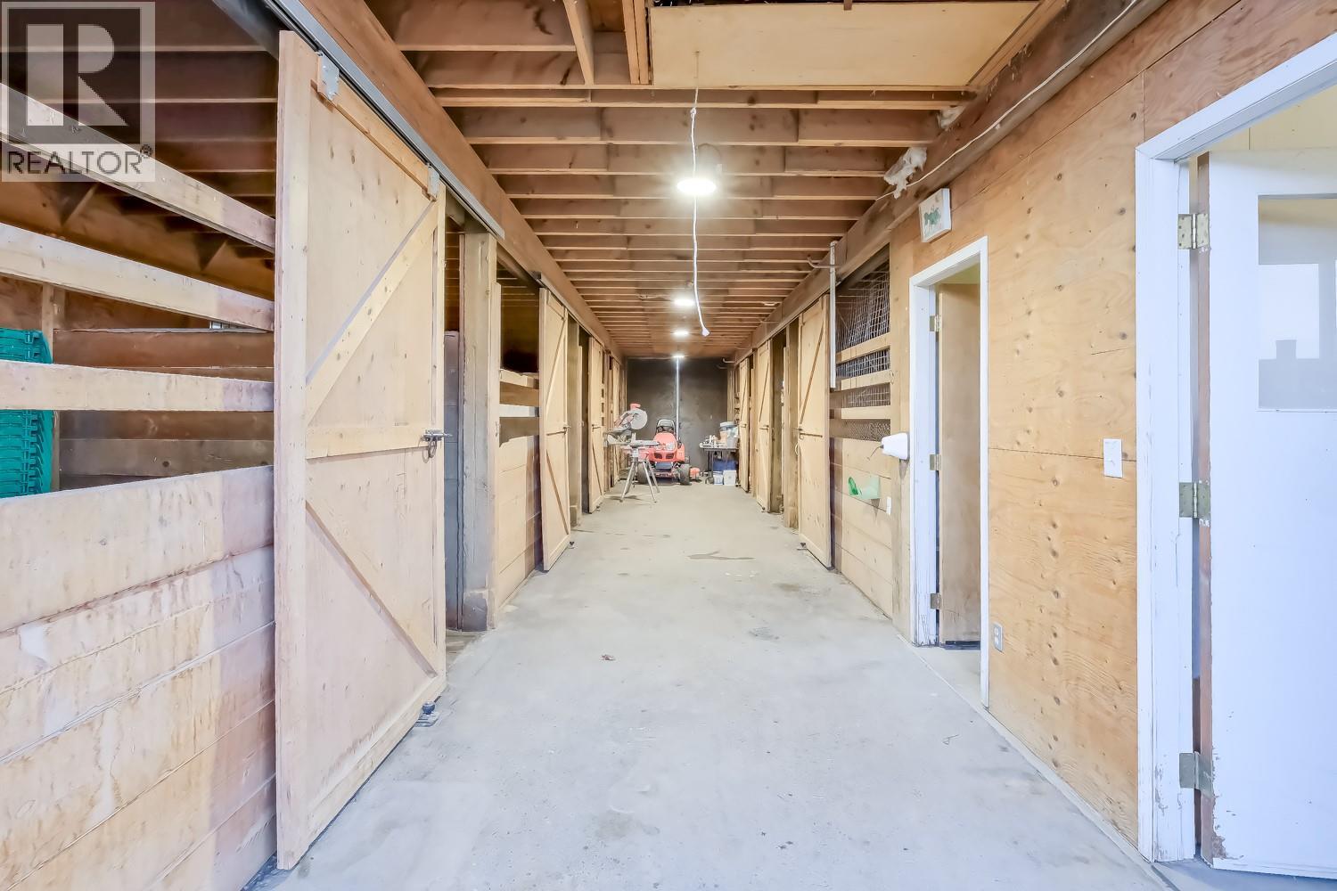 2241 Rojem Road, Kelowna, British Columbia  V1V 2G3 - Photo 73 - 10371216