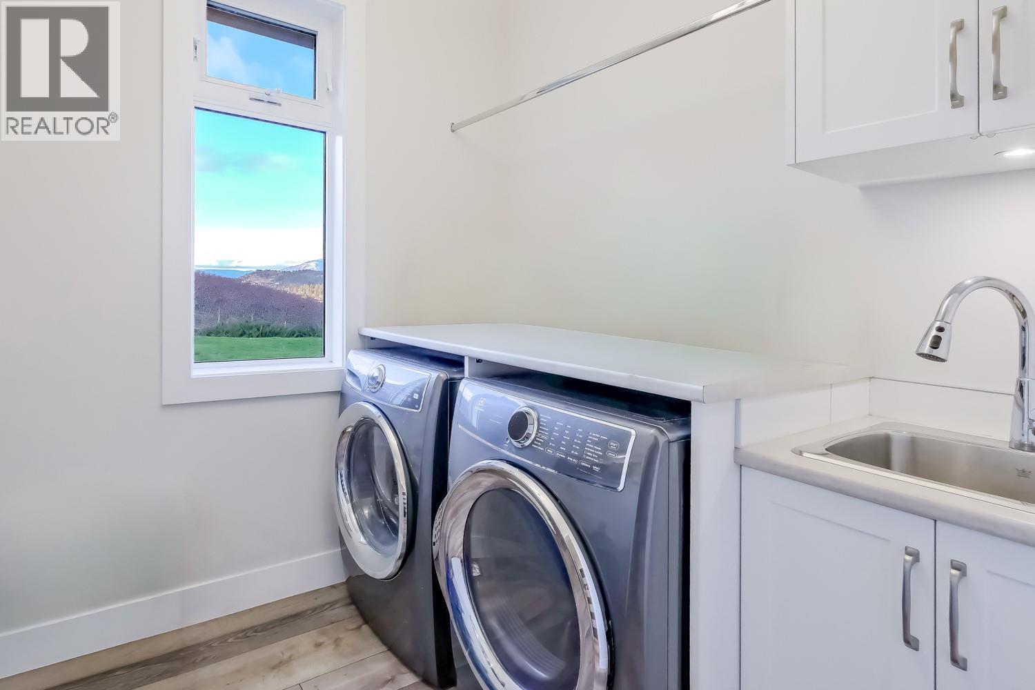 2241 Rojem Road, Kelowna, British Columbia  V1V 2G3 - Photo 34 - 10371216