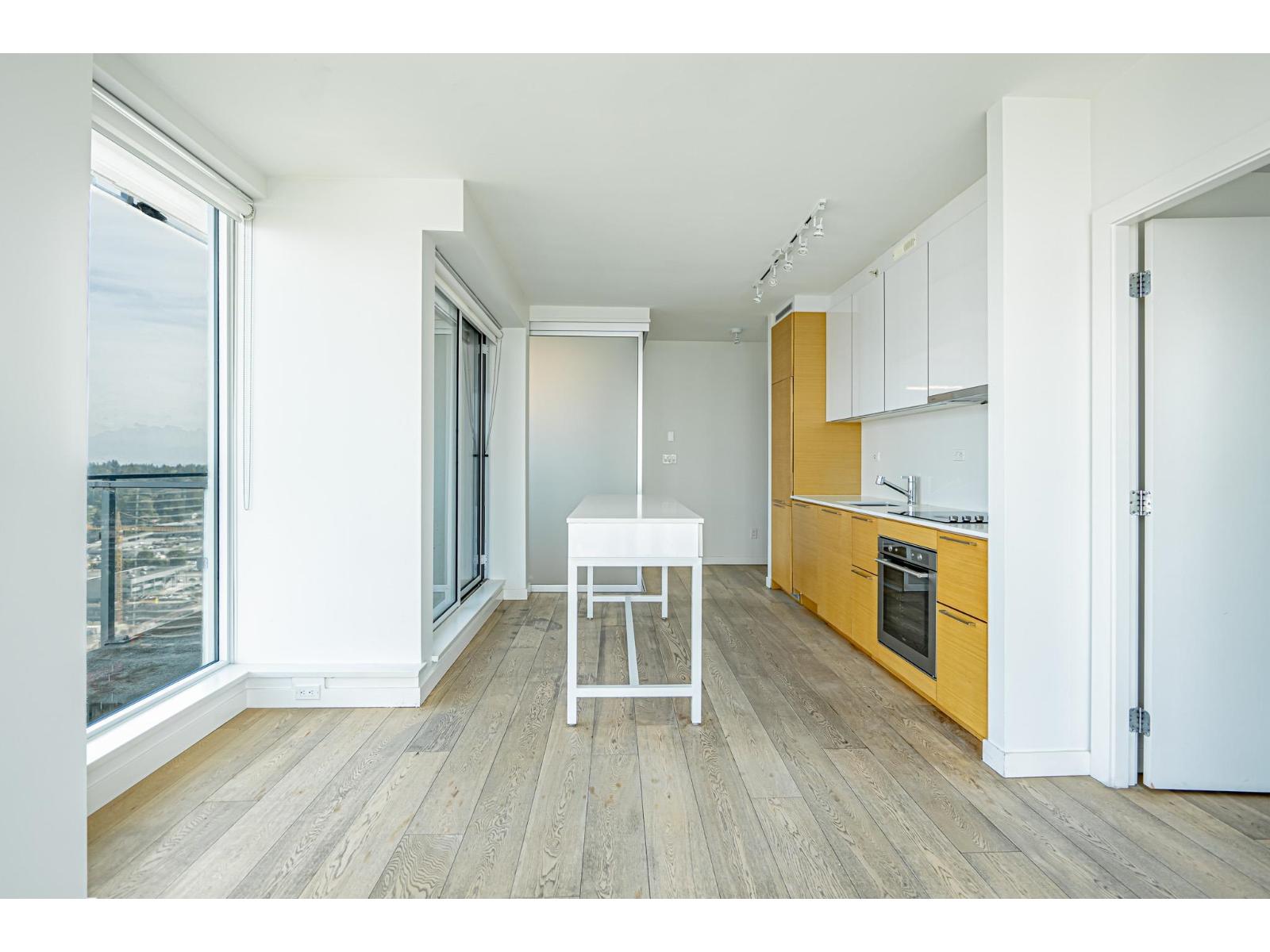 2606 13438 Central Avenue, Surrey, British Columbia  V3T 0N2 - Photo 10 - R3081833