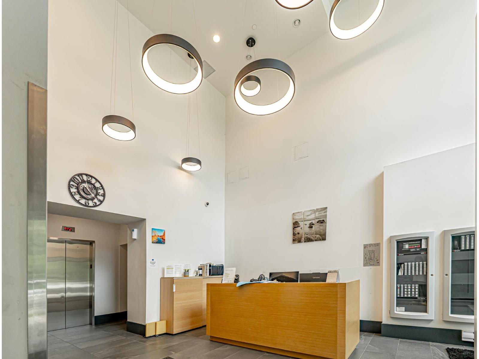 2606 13438 Central Avenue, Surrey, British Columbia  V3T 0N2 - Photo 3 - R3081833