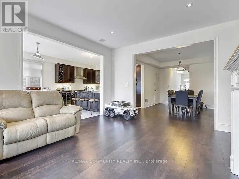 4 Parker Lane, New Tecumseth, Ontario  L9R 0T2 - Photo 7 - N12717574