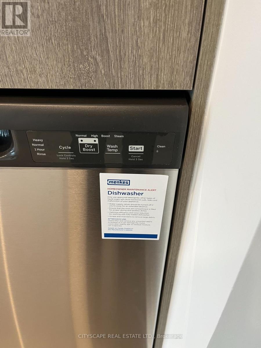 2505 - 195 Commerce Street, Vaughan, Ontario  L4K 0P9 - Photo 14 - N12717612