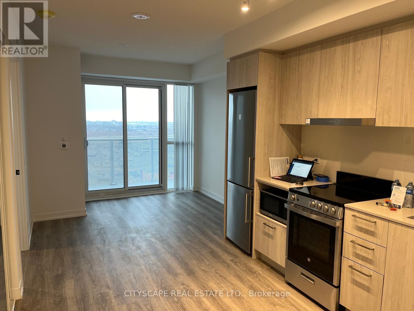 2505 - 195 Commerce Street, Vaughan, Ontario  L4K 0P9 - Photo 6 - N12717612