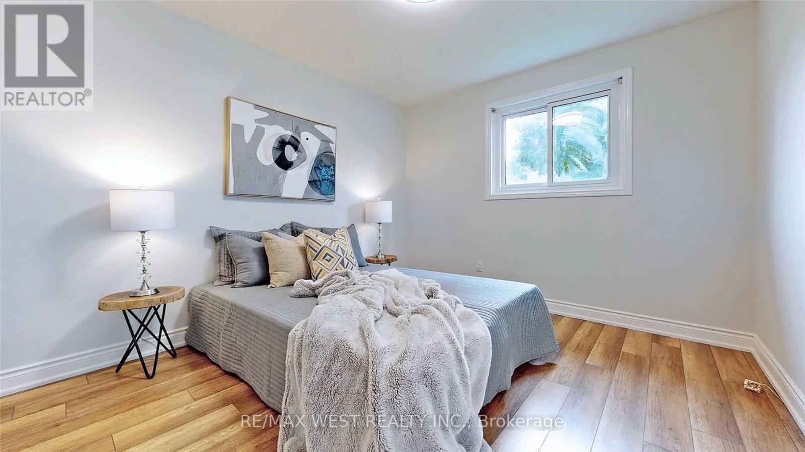 360 Dixon Boulevard, Newmarket, Ontario  L3Y 5C4 - Photo 21 - N12717678