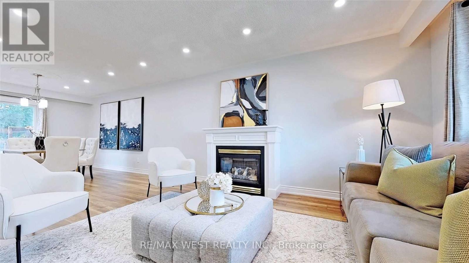 360 Dixon Boulevard, Newmarket, Ontario  L3Y 5C4 - Photo 6 - N12717678