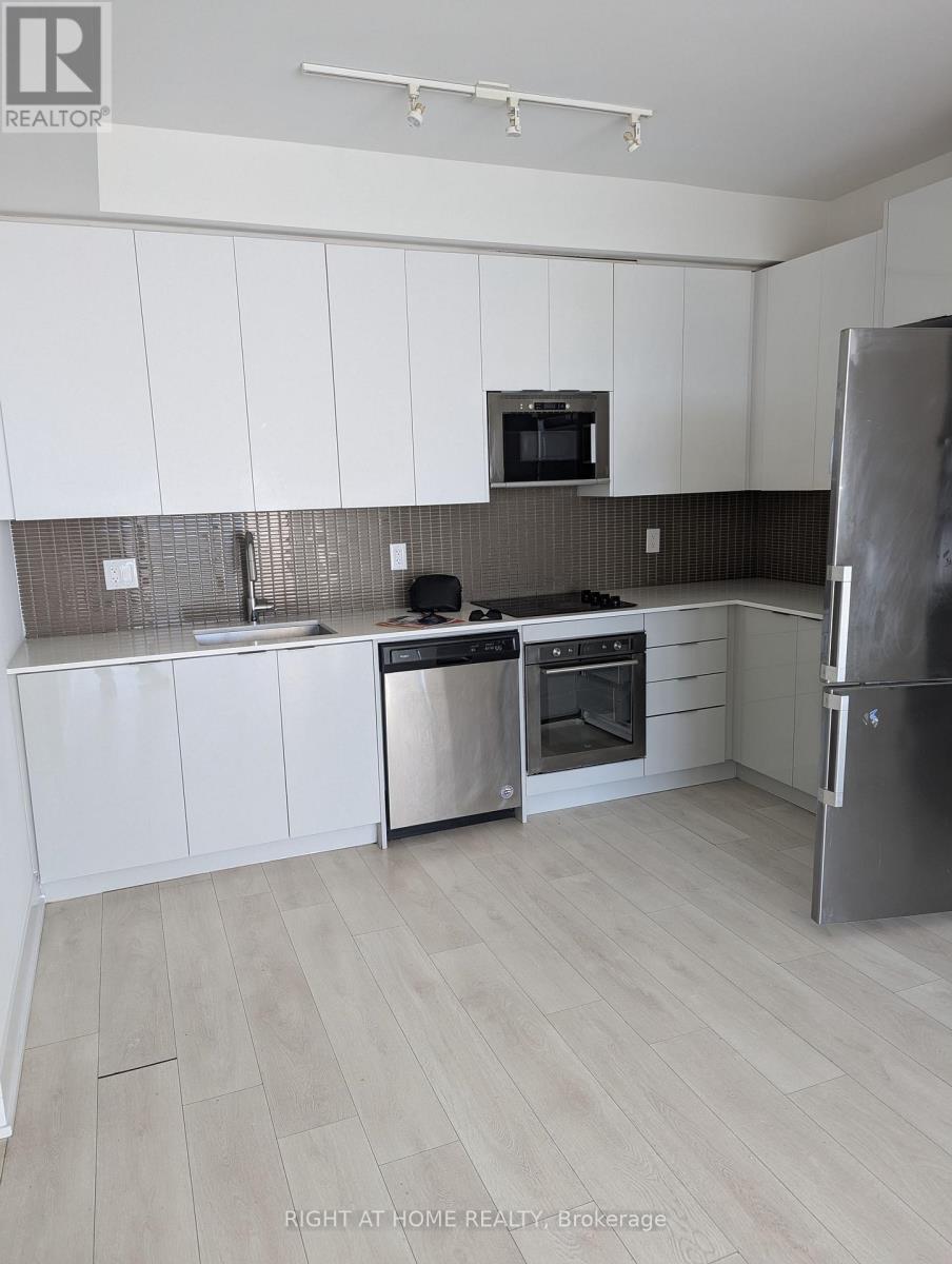 424 - 2908 Highway 7 Road, Vaughan, Ontario  L4K 0K5 - Photo 4 - N12717738