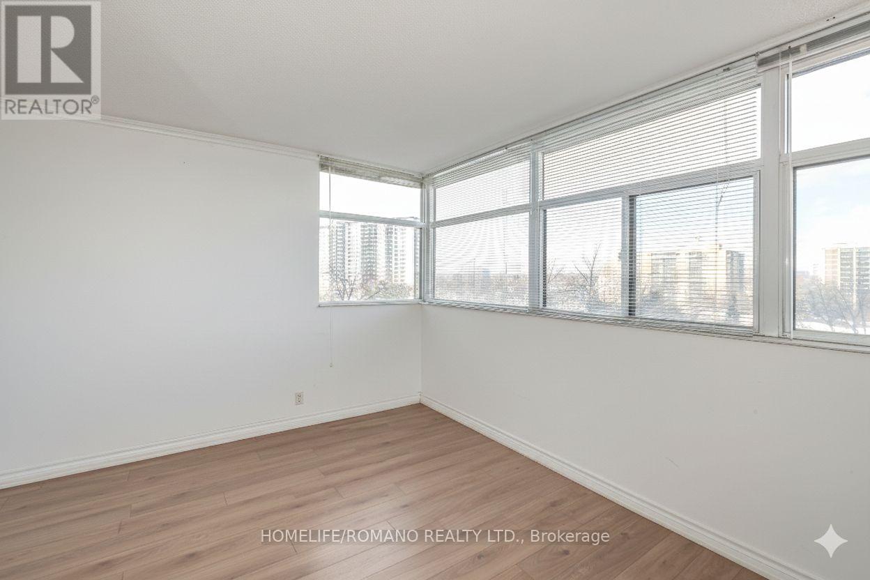 702 - 100 Antibes Drive, Toronto, Ontario  M2R 3N1 - Photo 23 - C12717714