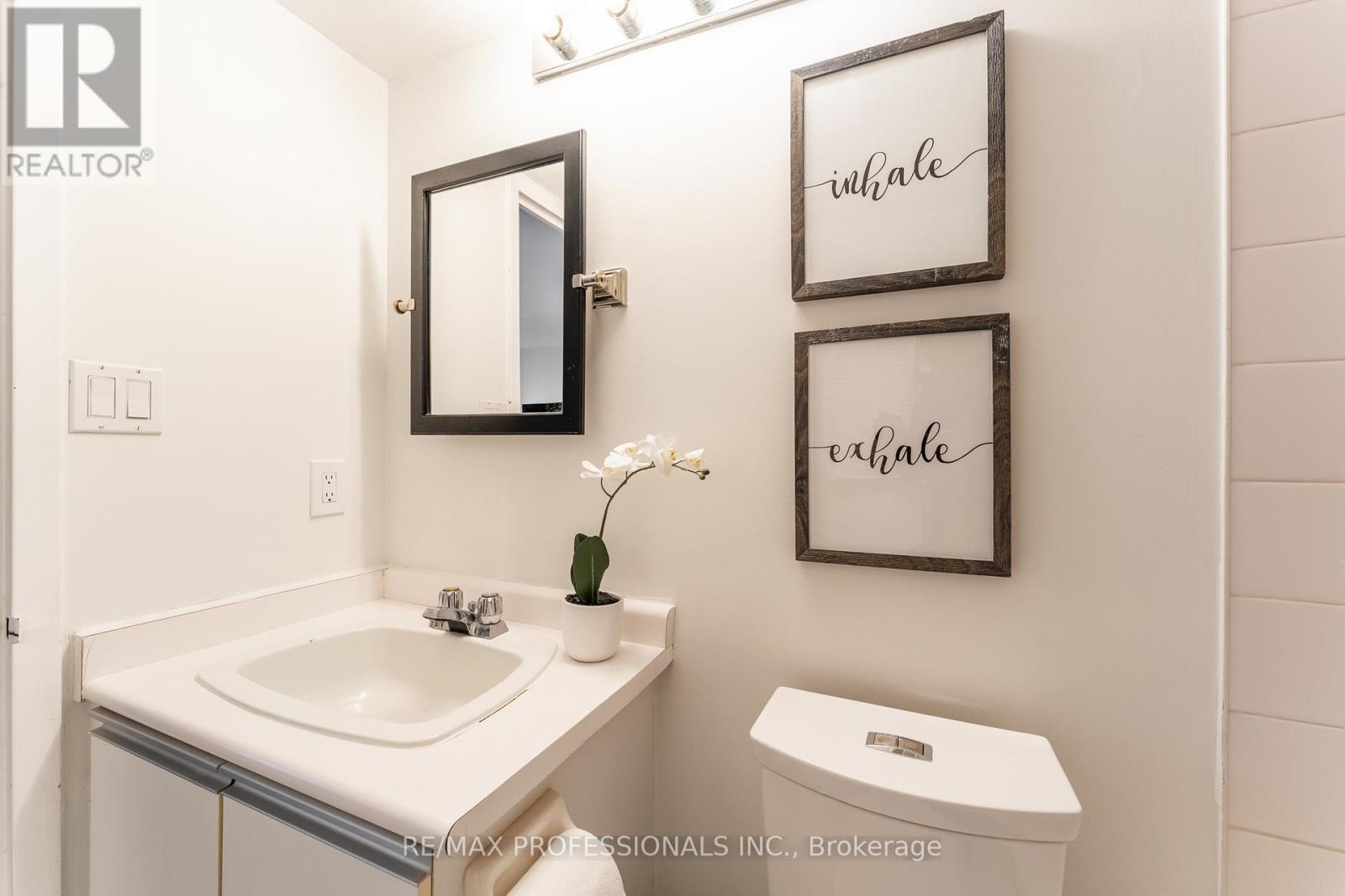 709 - 3 Hickory Tree Road, Toronto, Ontario  M9N 3W5 - Photo 36 - W12716308