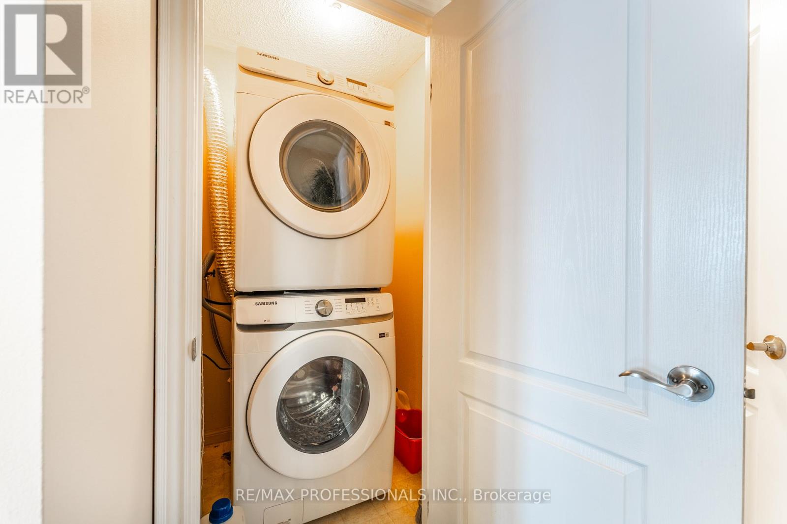 709 - 3 Hickory Tree Road, Toronto, Ontario  M9N 3W5 - Photo 38 - W12716308