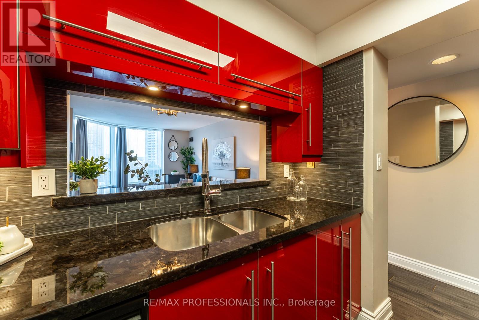 709 - 3 Hickory Tree Road, Toronto, Ontario  M9N 3W5 - Photo 21 - W12716308