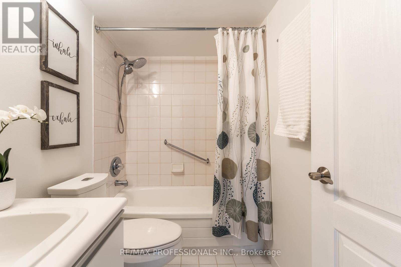 709 - 3 Hickory Tree Road, Toronto, Ontario  M9N 3W5 - Photo 34 - W12716308