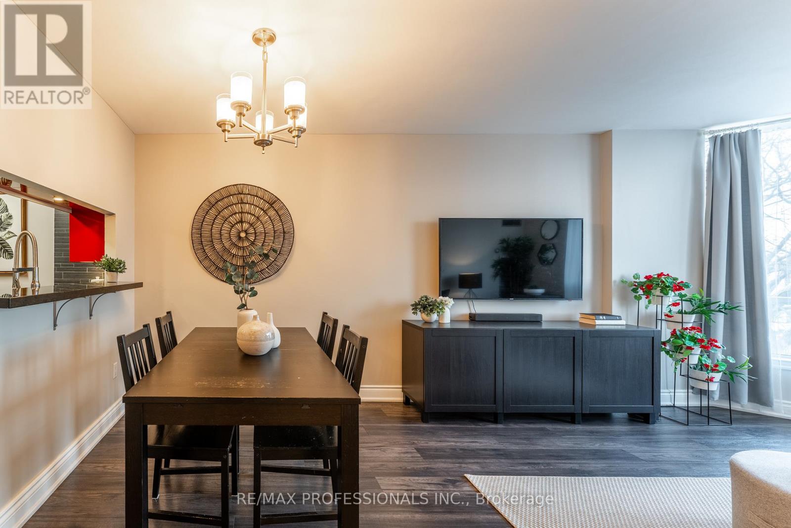 709 - 3 Hickory Tree Road, Toronto, Ontario  M9N 3W5 - Photo 12 - W12716308