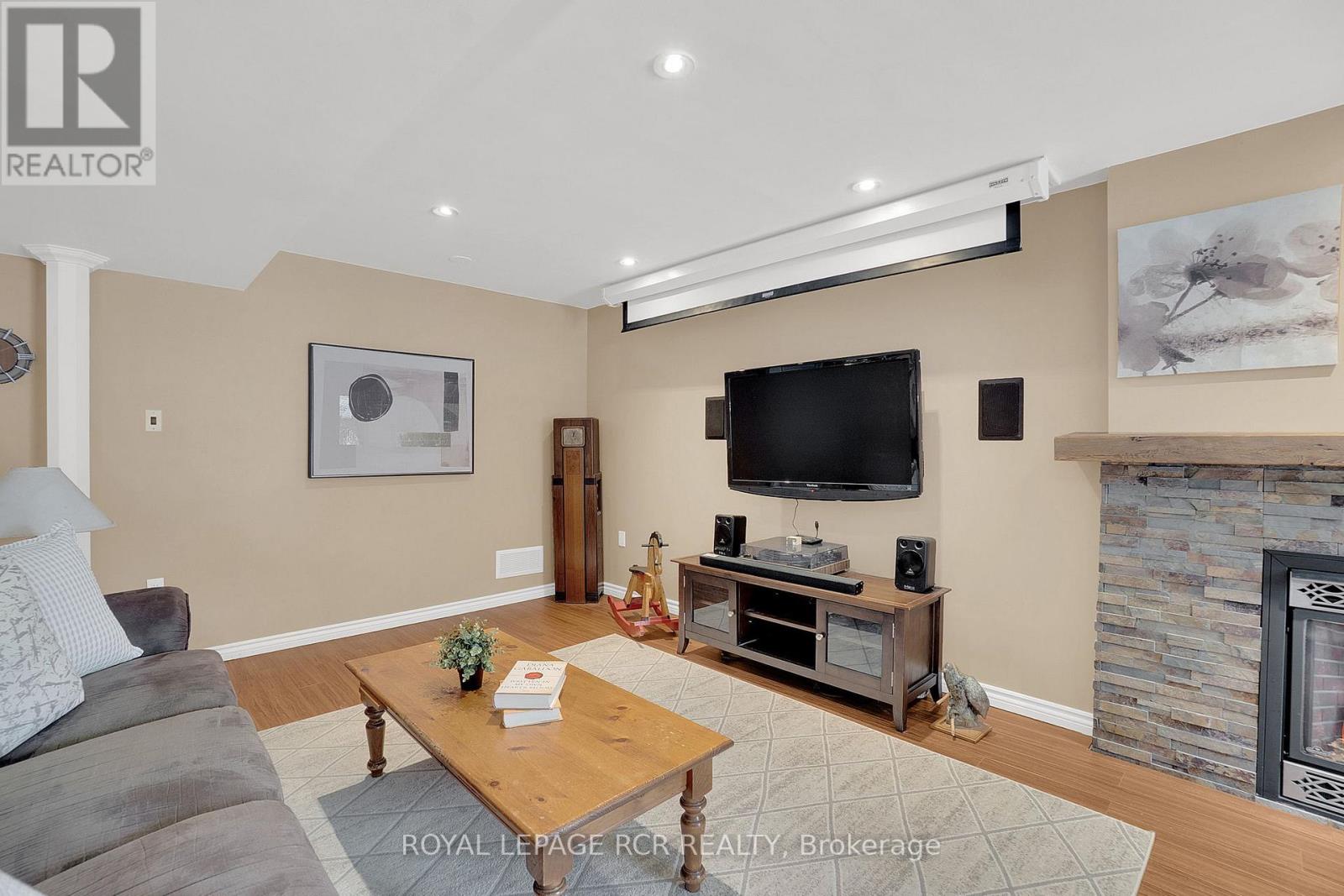 82 Coolspring Crescent, Caledon, Ontario  L7E 2J5 - Photo 28 - W12717526