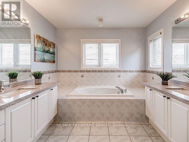 4 Cairnburg Drive, Brampton, Ontario  L6P 1X3 - Photo 15 - W12717536