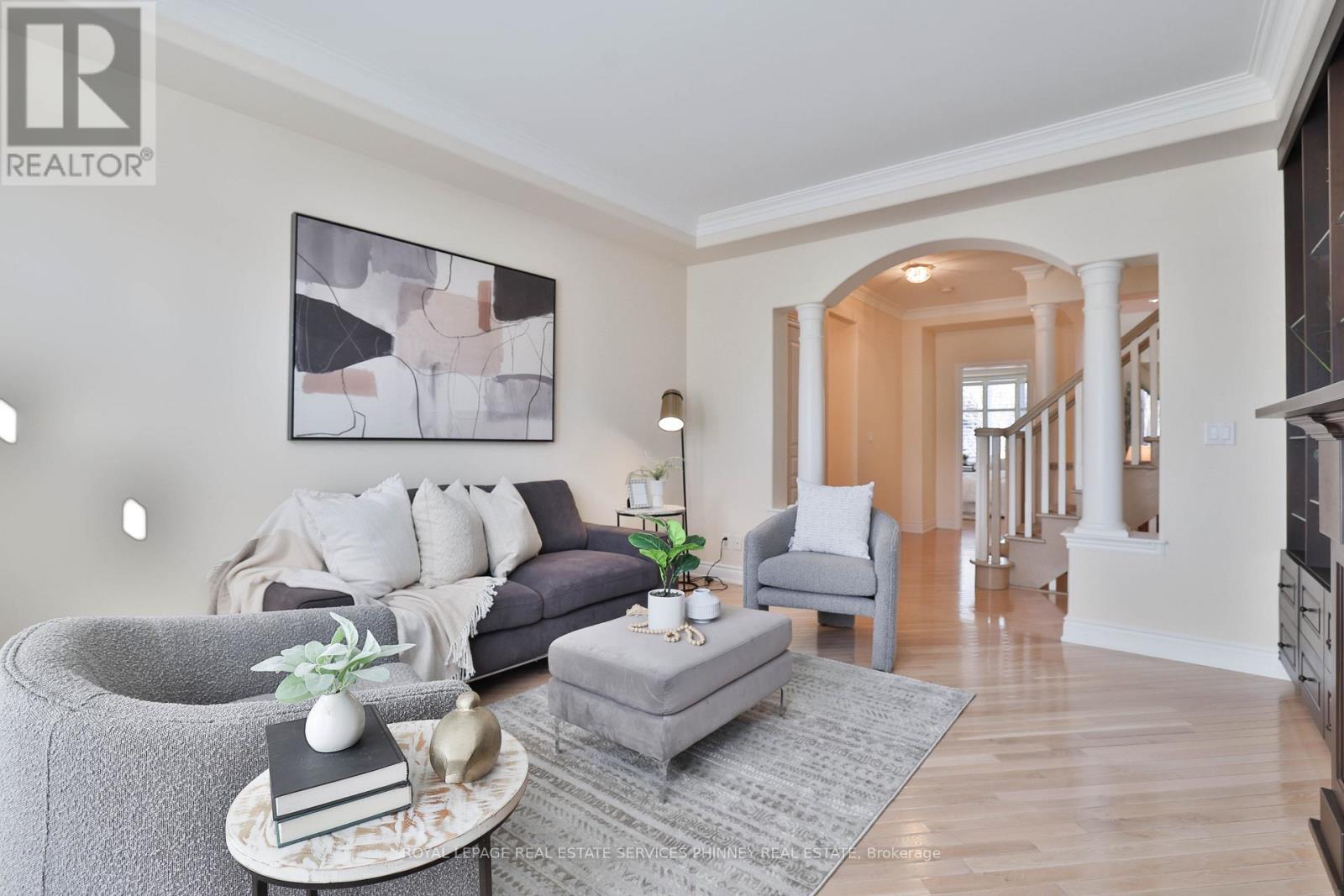 806 Hidden Grove Lane, Mississauga, Ontario  L5H 4L3 - Photo 13 - W12717548