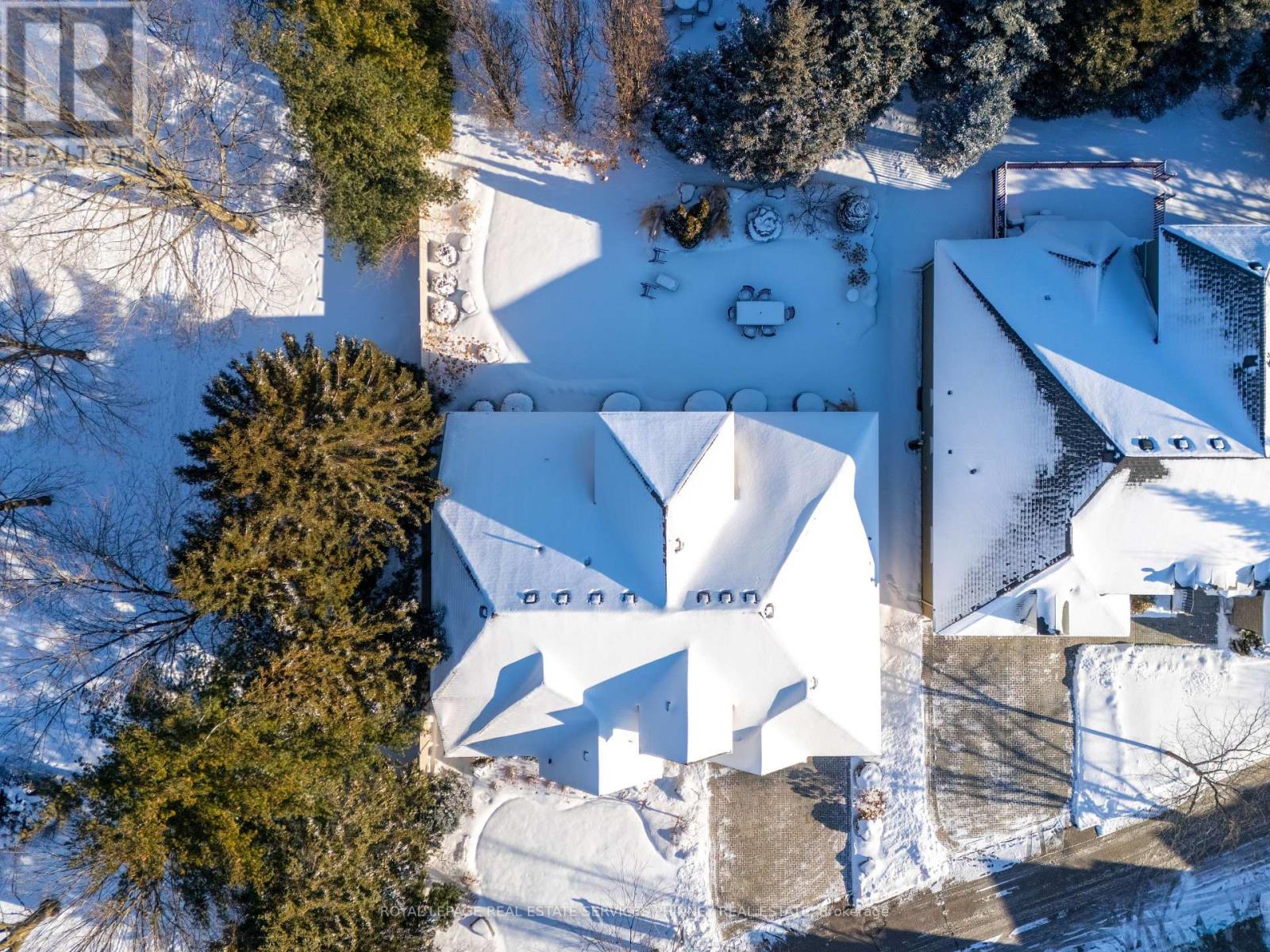 806 Hidden Grove Lane, Mississauga, Ontario  L5H 4L3 - Photo 30 - W12717548