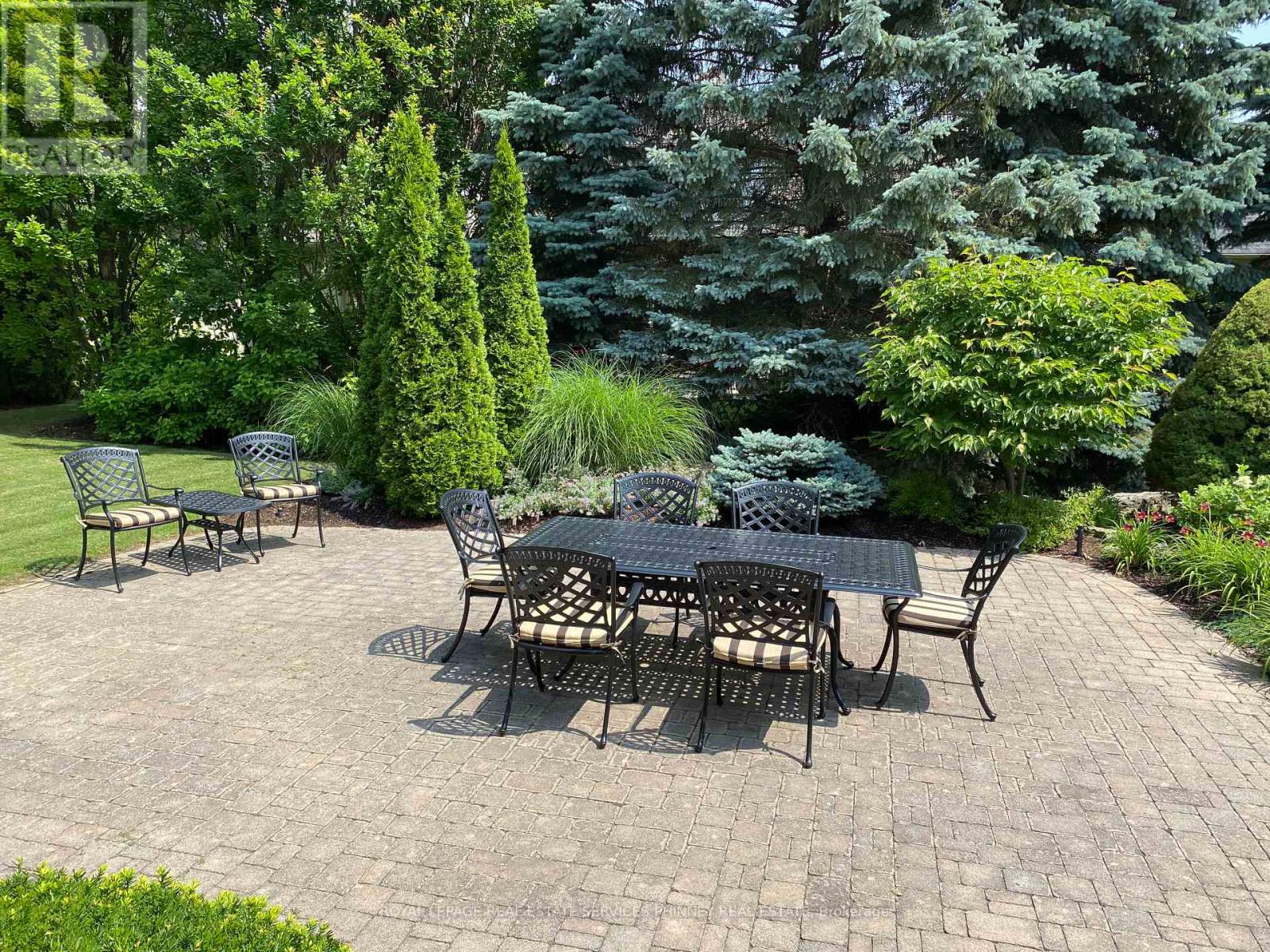 806 Hidden Grove Lane, Mississauga, Ontario  L5H 4L3 - Photo 35 - W12717548