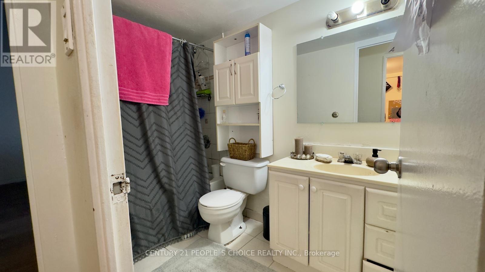 910 - 2835 Islington Avenue, Toronto, Ontario  M9L 2K2 - Photo 15 - W12717592