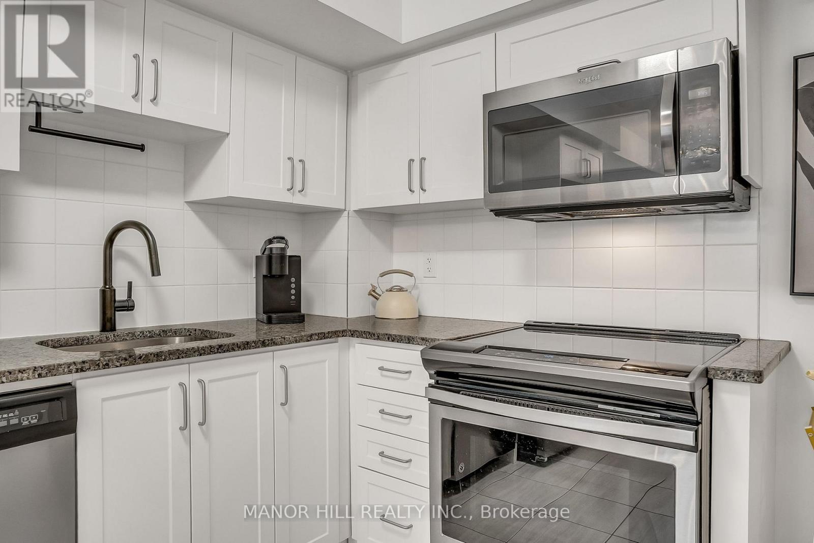 228 - 7 Applewood Lane, Toronto, Ontario  M9C 0C1 - Photo 17 - W12717632