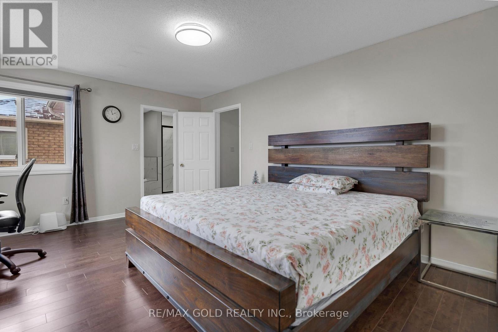 49 Sterritt Drive, Brampton, Ontario  L6Y 5E4 - Photo 25 - W12717652