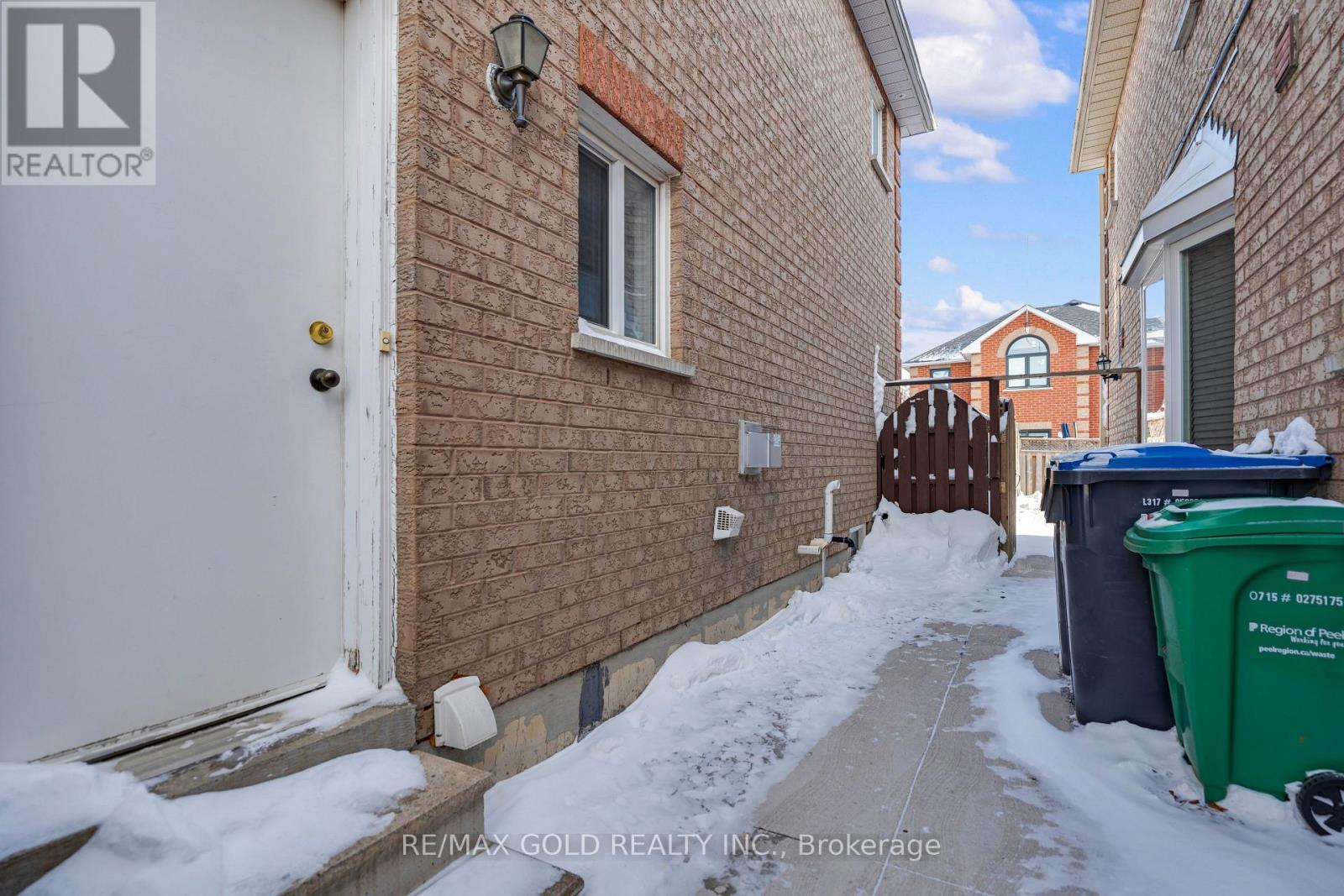 49 Sterritt Drive, Brampton, Ontario  L6Y 5E4 - Photo 43 - W12717652