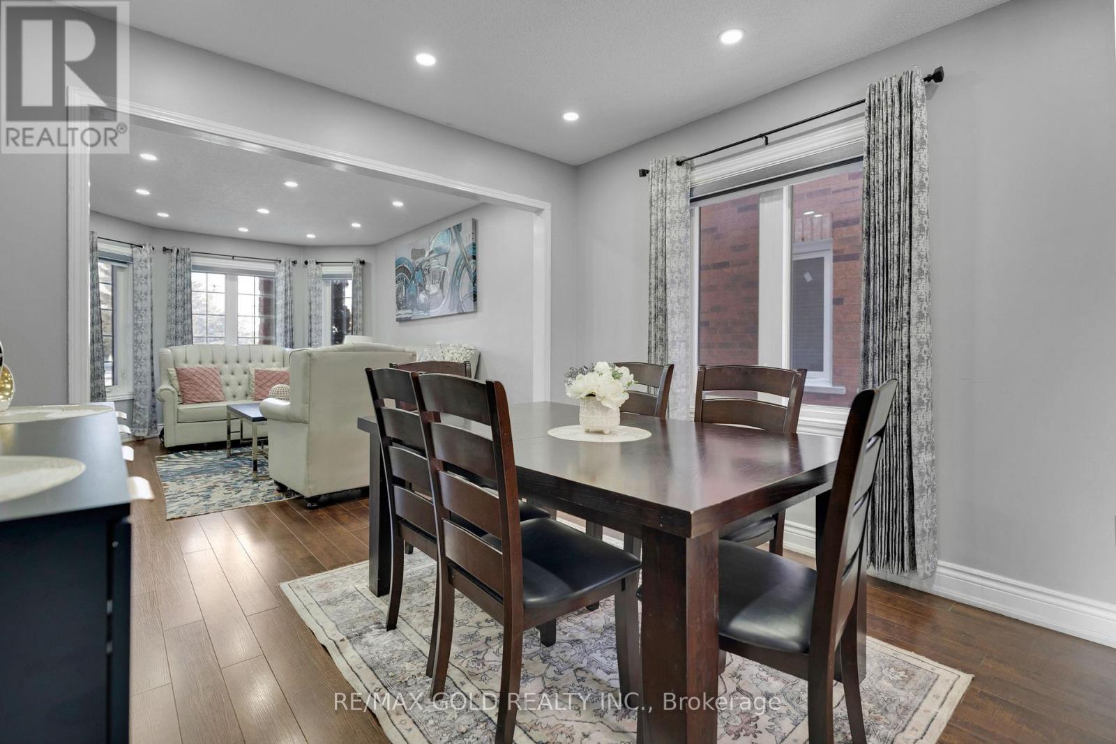 49 Sterritt Drive, Brampton, Ontario  L6Y 5E4 - Photo 8 - W12717652