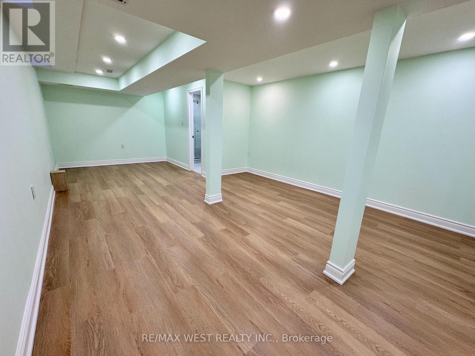 269 Pressed Brick Drive, Brampton, Ontario  L6V 4L2 - Photo 28 - W12717656