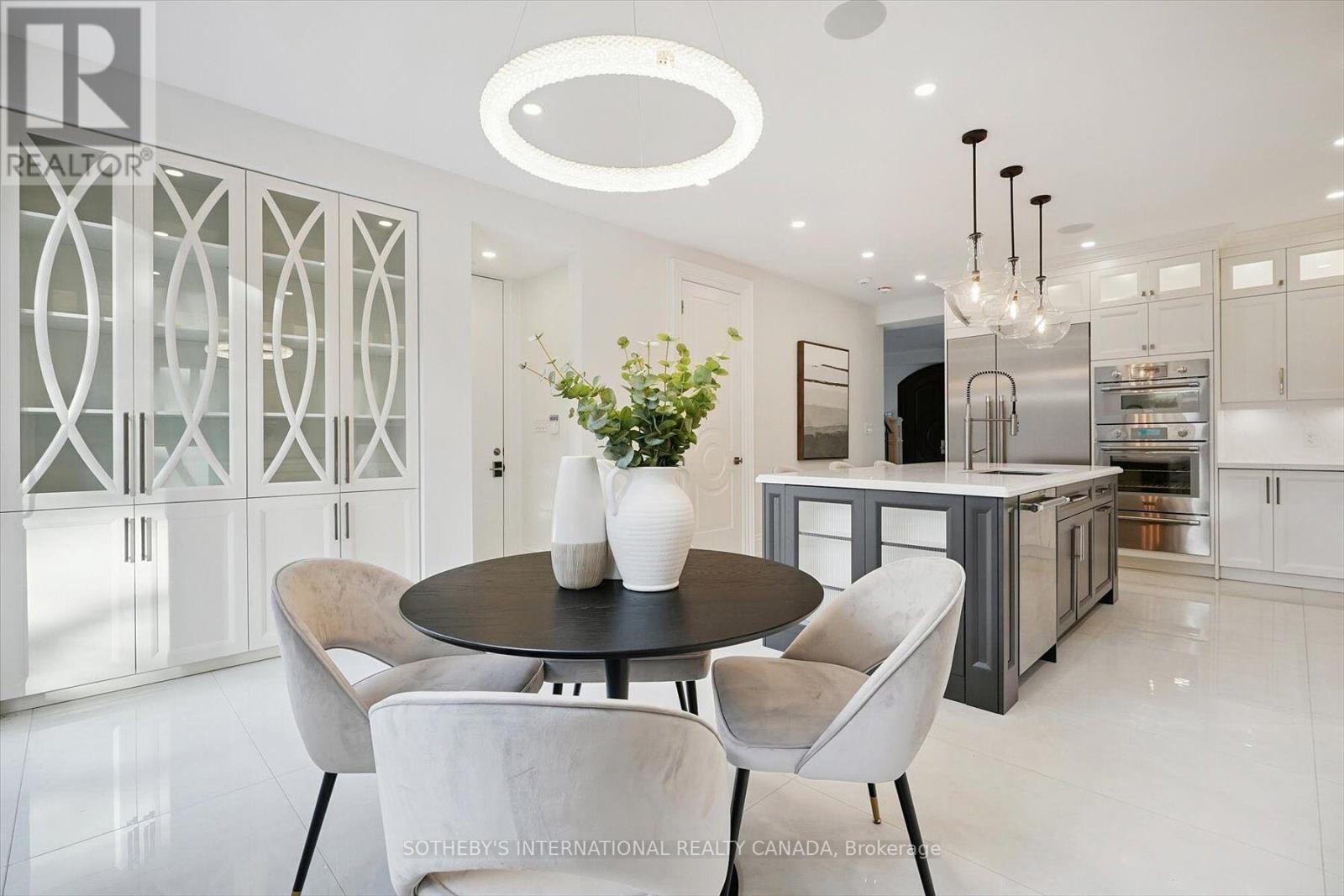 452 Rothesay Place, Burlington, Ontario  L7N 1N5 - Photo 15 - W12717686