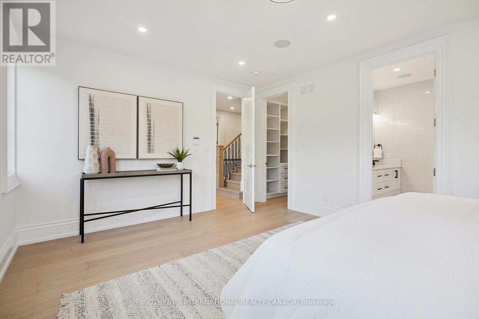 452 Rothesay Place, Burlington, Ontario  L7N 1N5 - Photo 20 - W12717686