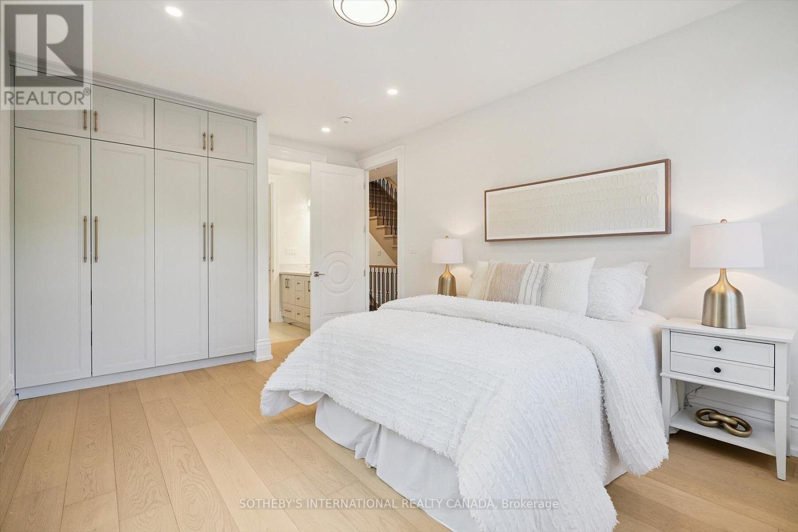 452 Rothesay Place, Burlington, Ontario  L7N 1N5 - Photo 25 - W12717686