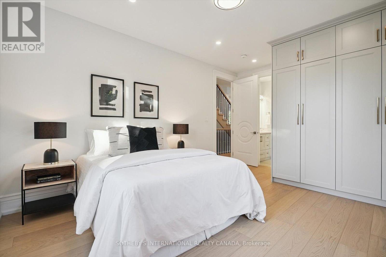 452 Rothesay Place, Burlington, Ontario  L7N 1N5 - Photo 29 - W12717686